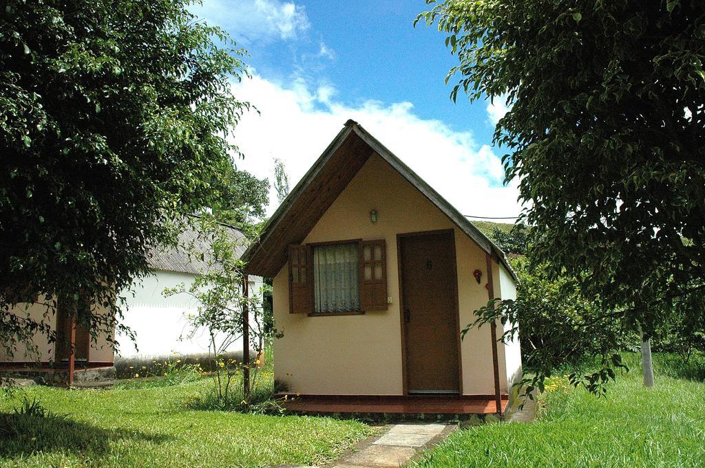 Pousada & Camping Serras Verdes Conservatória Chambre photo
